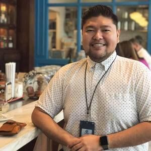 Meet your Posher, Carlos ben